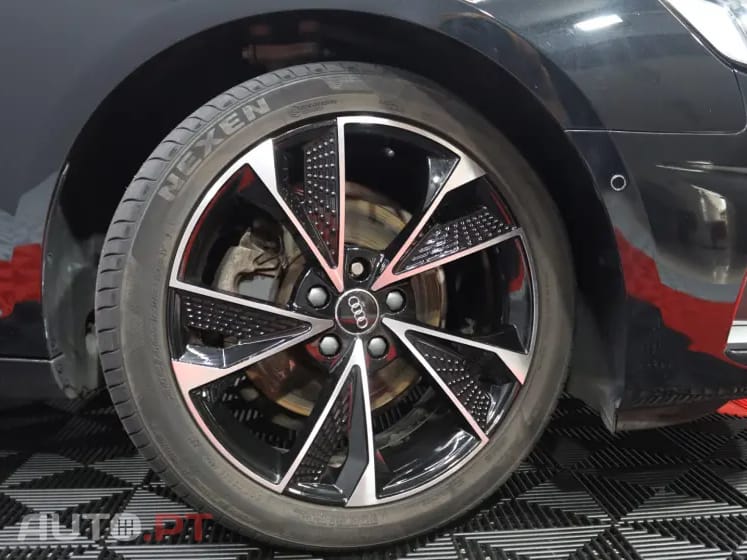 Audi A4 Avant 35 TDI S tronic — fotografia 4