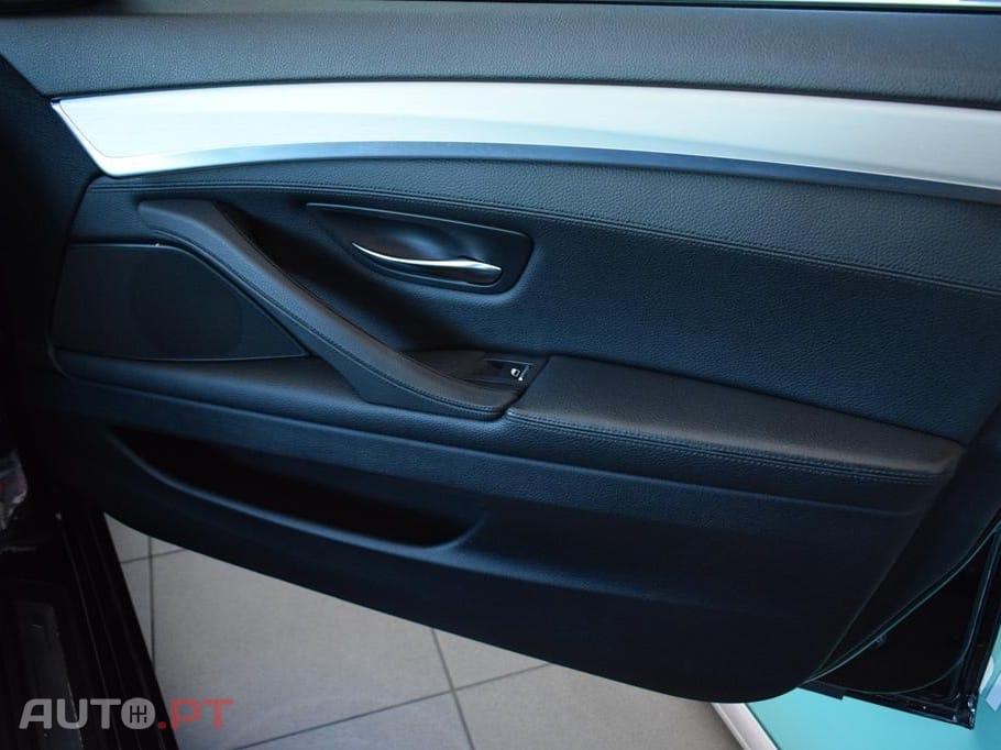 BMW 525 d Line Luxury Auto