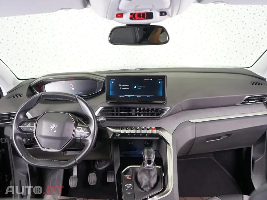 Peugeot 5008 1.2 PureTech Allure Pack