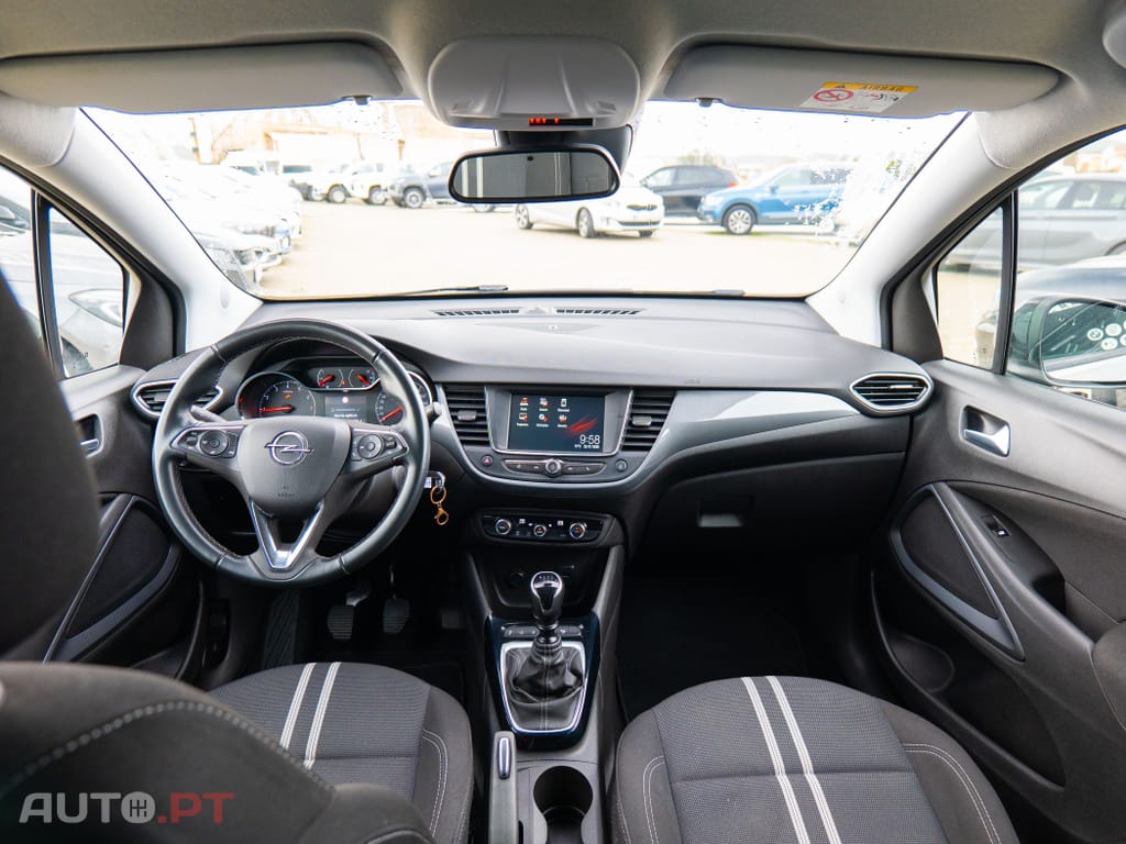 Opel Crossland 1.2 T Design & Tech