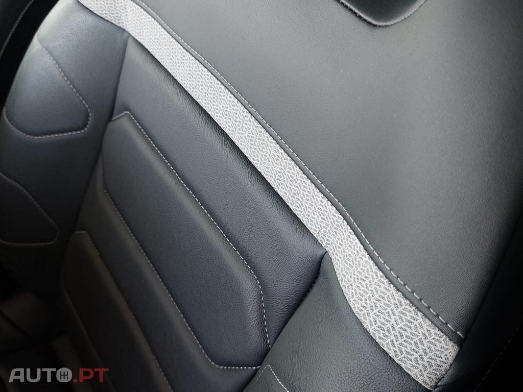 Citroen e-C4 50 kWh Shine Pack