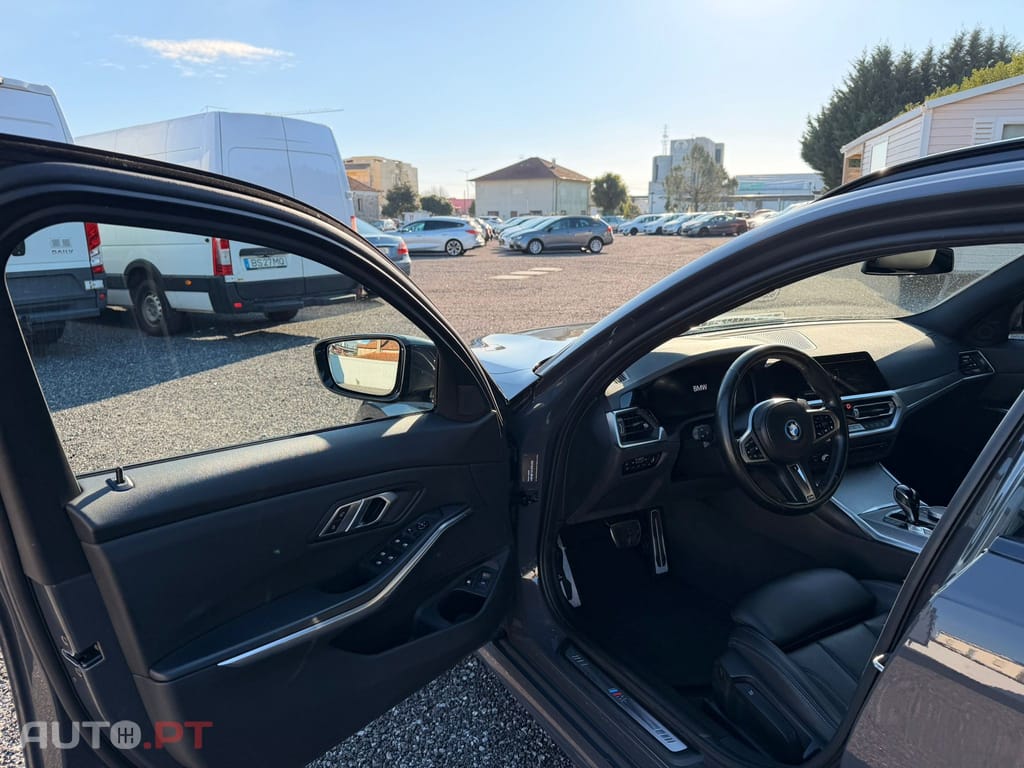 BMW 330 TOURING PACK M