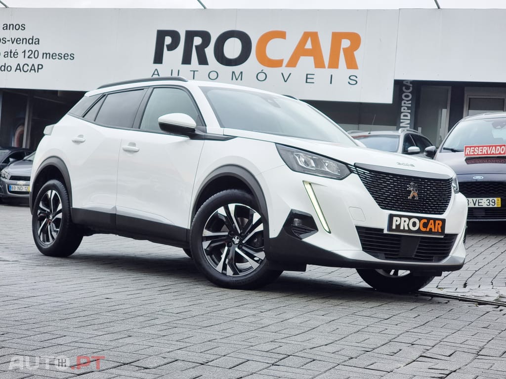 Peugeot 2008 1.5 BlueHDi Allure Pack EAT8