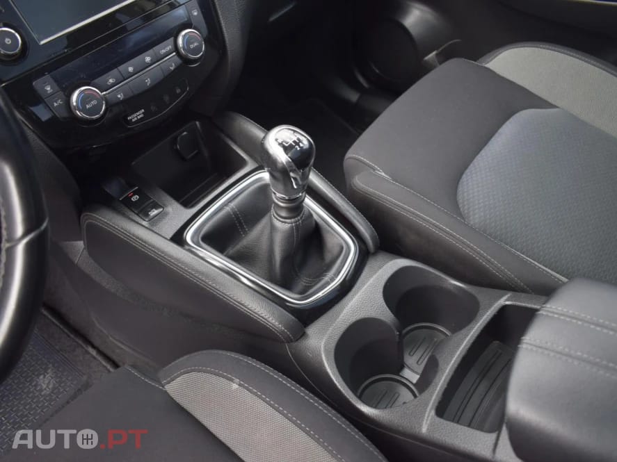 Nissan Qashqai 1.5 dCi N-Connecta