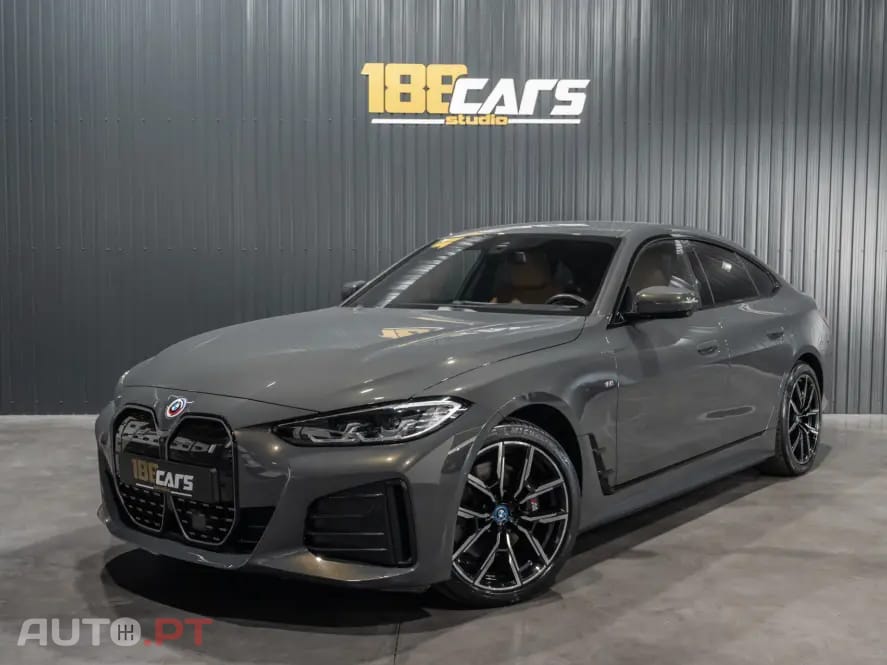 BMW i4 eDrive40 Pack Desportivo M Pro