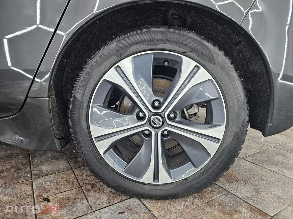 Nissan Leaf N-Connecta Full Led