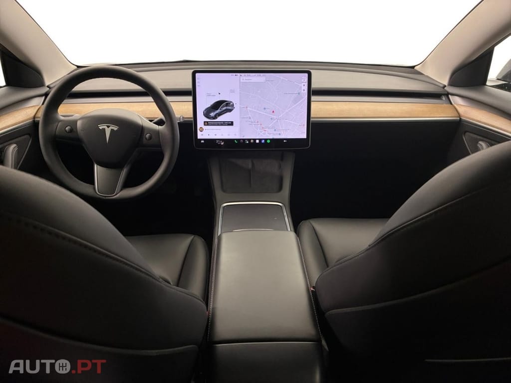 Tesla Model 3 Standard Range Plus RWD
