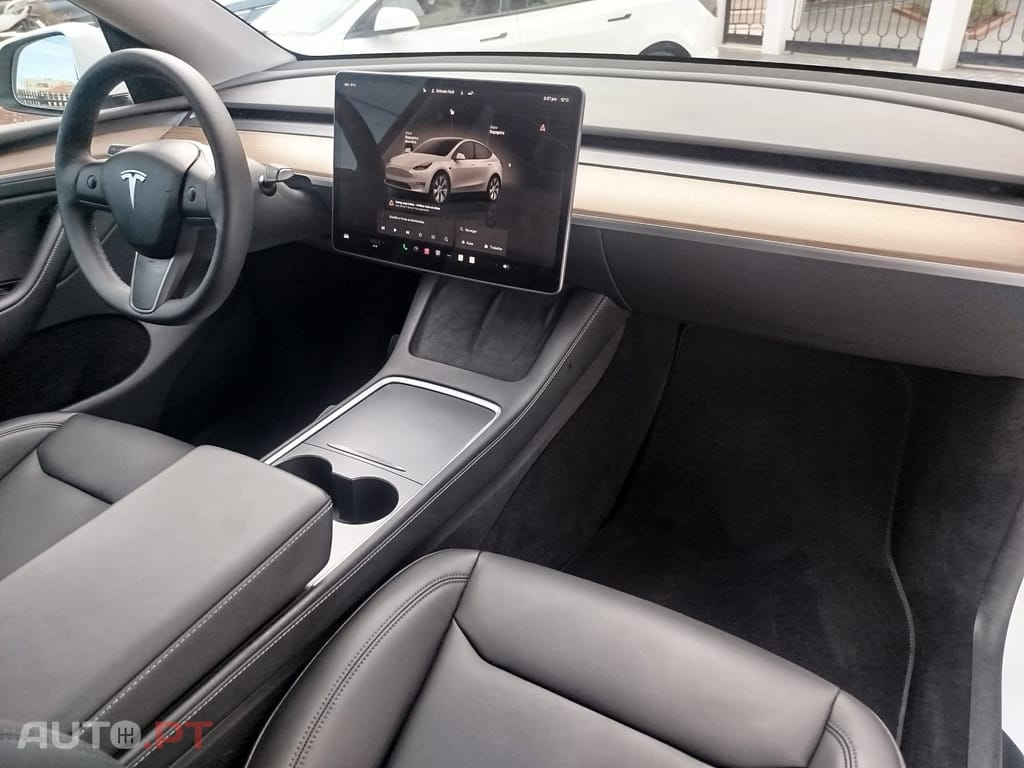 Tesla Model Y Tração Traseira