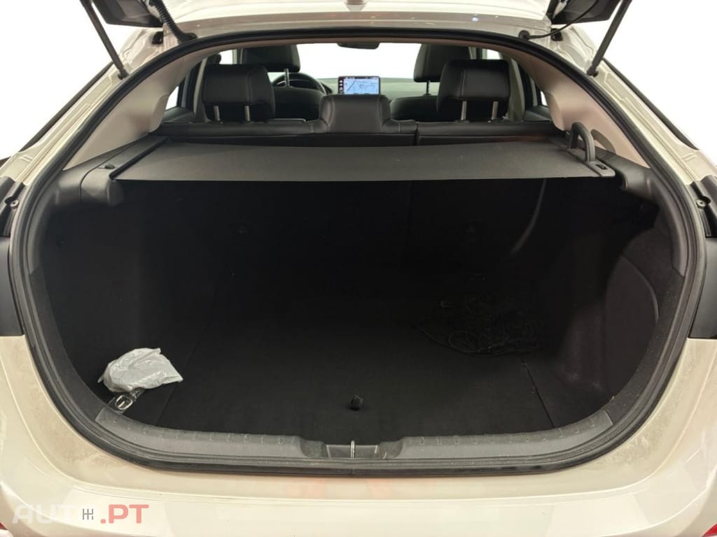 Honda Civic 2.0 0 i-MMD e:HEV Advance