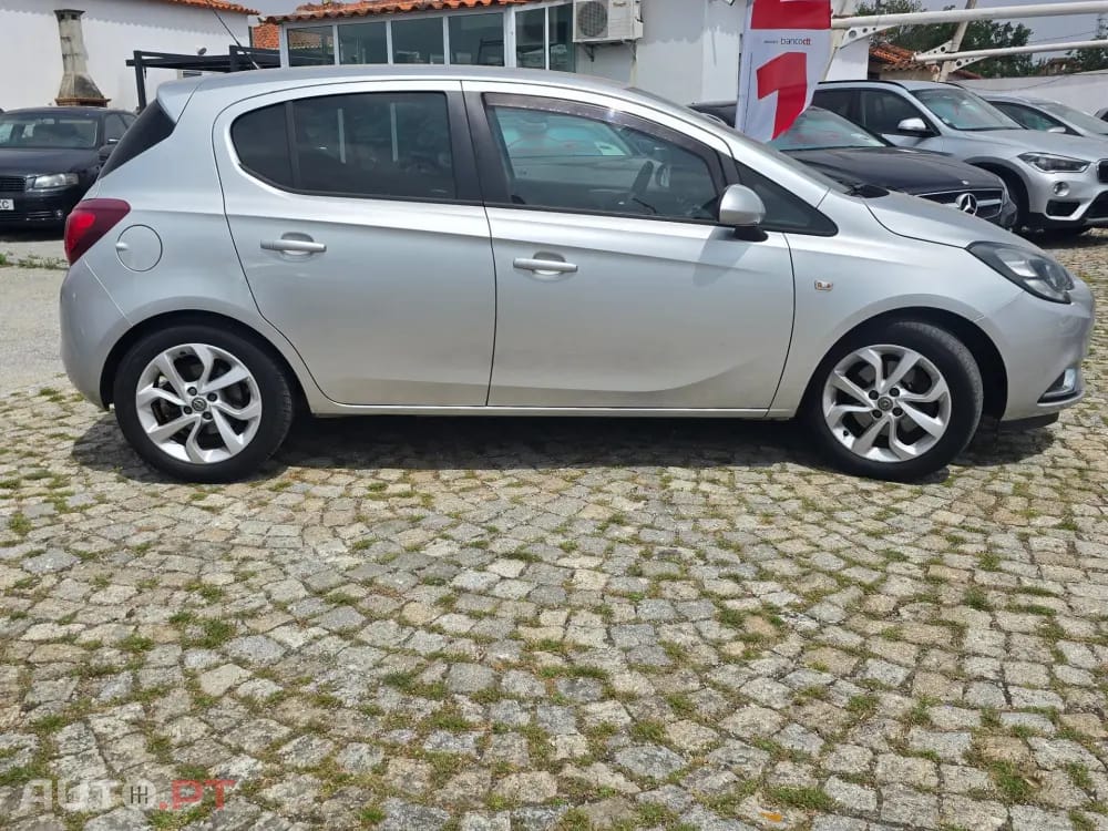 Opel Corsa 1.0 T Innovation