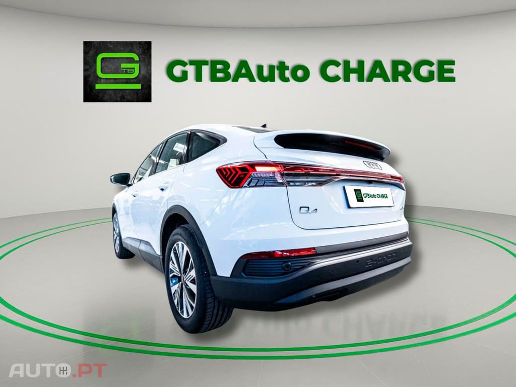 Audi Q4 E-Tron SPORTBACK 40 I.V.A DEDUTIVEL 