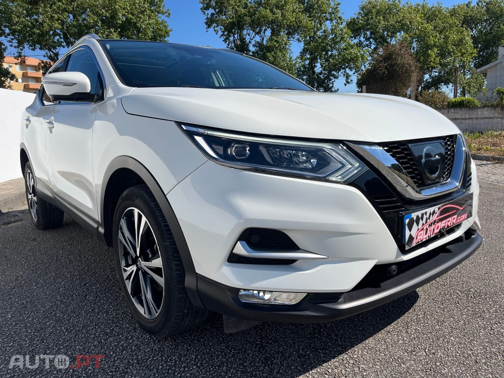 Nissan Qashqai 1.2 DIG-T Tekna Premium S