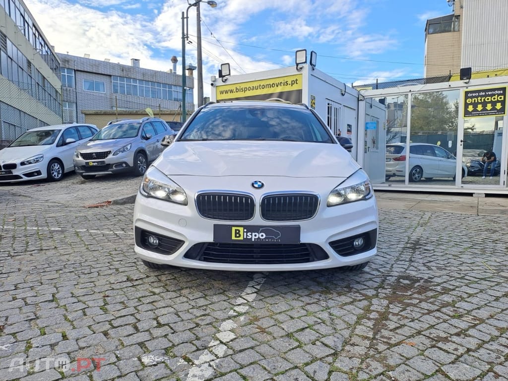 BMW 216 d 7L Line Sport