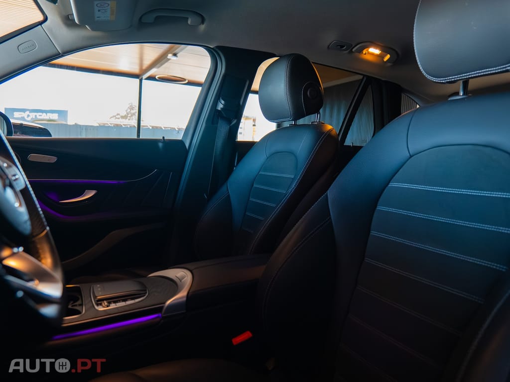 Mercedes-Benz GLC 300 e 4Matic 9G-TRONIC AMG Line