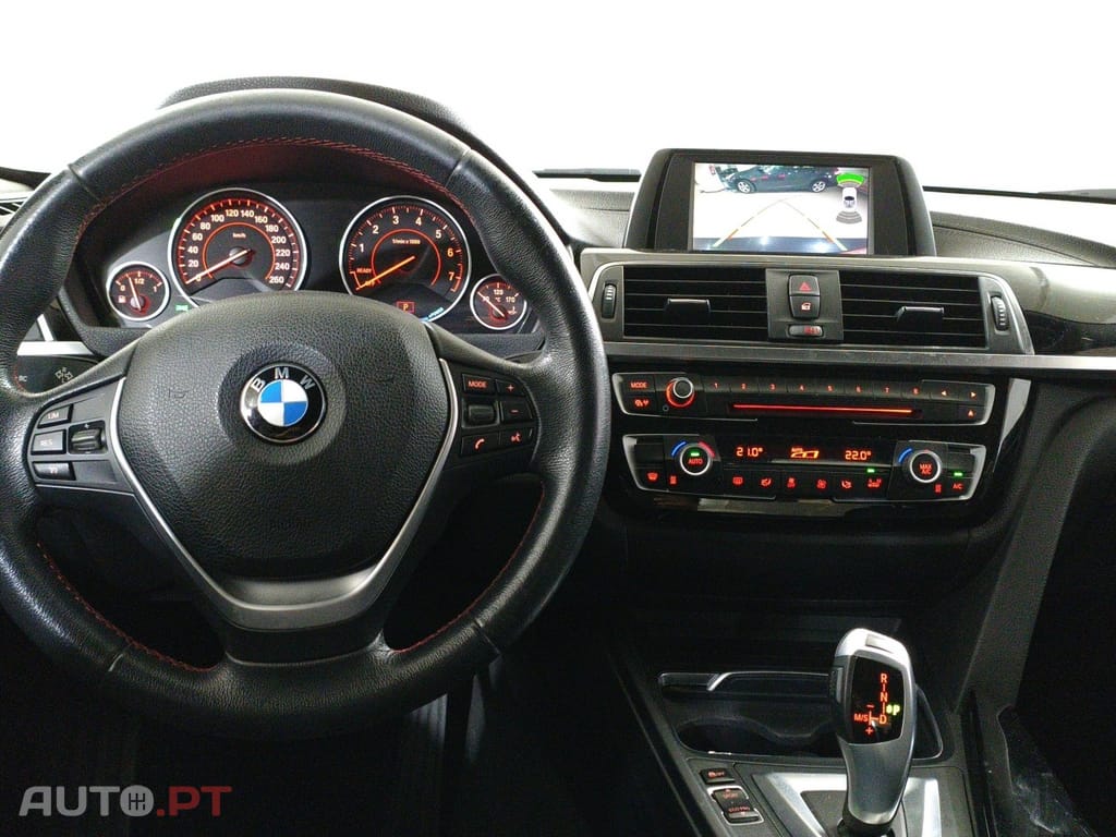 BMW 330 e iPerformance