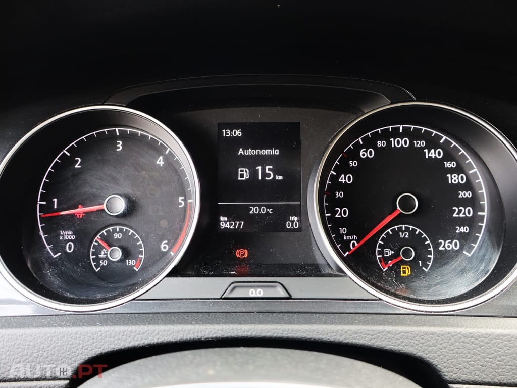 Volkswagen Golf 1.6 TDI Confortline