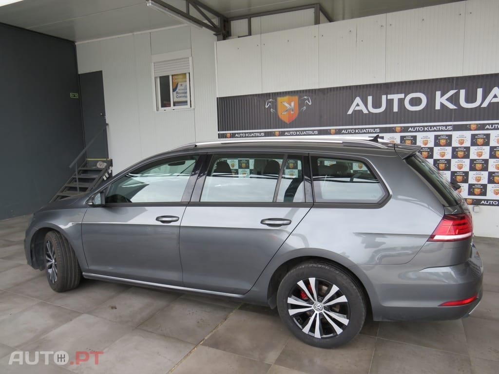 Volkswagen Golf Variant 1.6 TDi Confortline