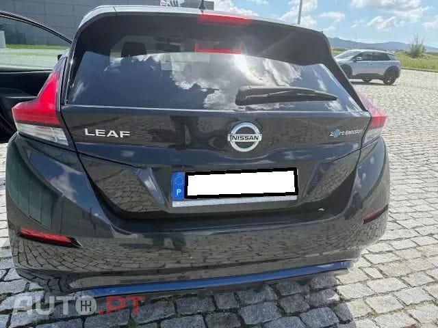 Nissan Leaf Tekna Two Tone+ProPilot Park