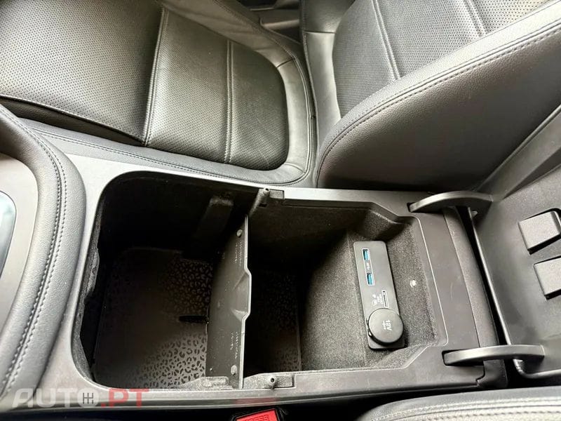 Jaguar E-Pace 2.0 i4D R-Dynamic S AWD Aut.