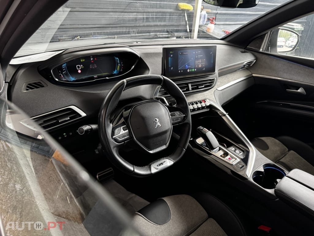 Peugeot 3008 1.6 Hybrid4 GT Pack e-EAT8