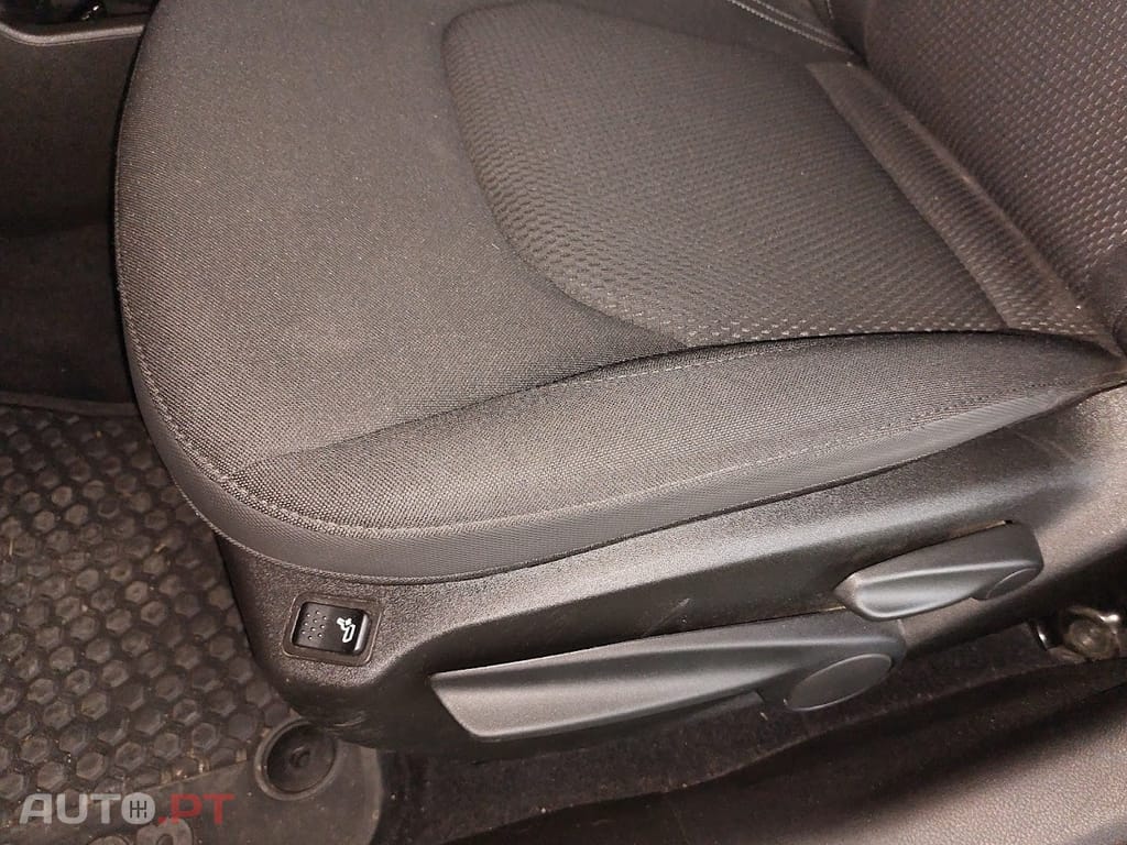 Jeep Renegade 1.3 TG 4Xe Overland