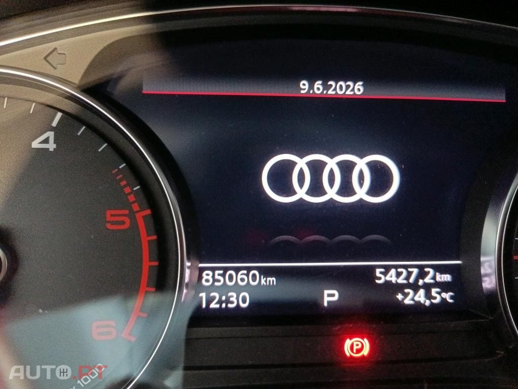 Audi A4 Avant 30 TDI S tronic
