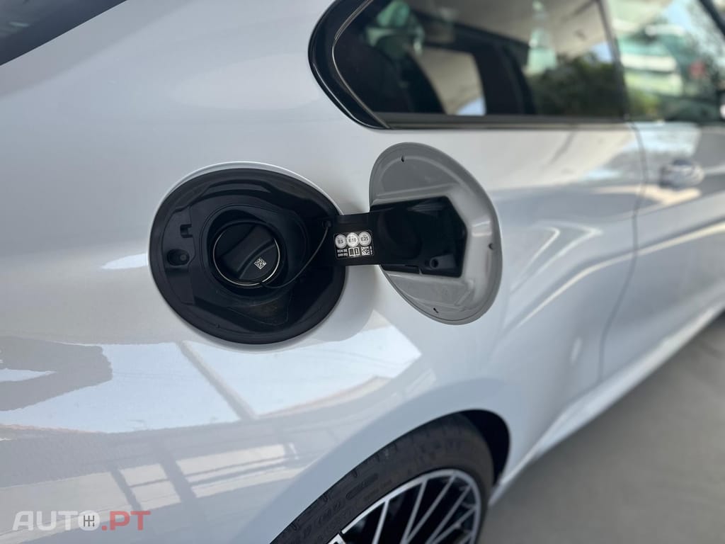 BMW M2 Competition Auto
