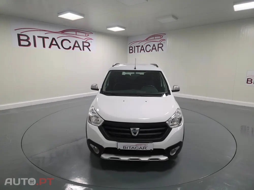 Dacia Lodgy 1.2 STEPWAY