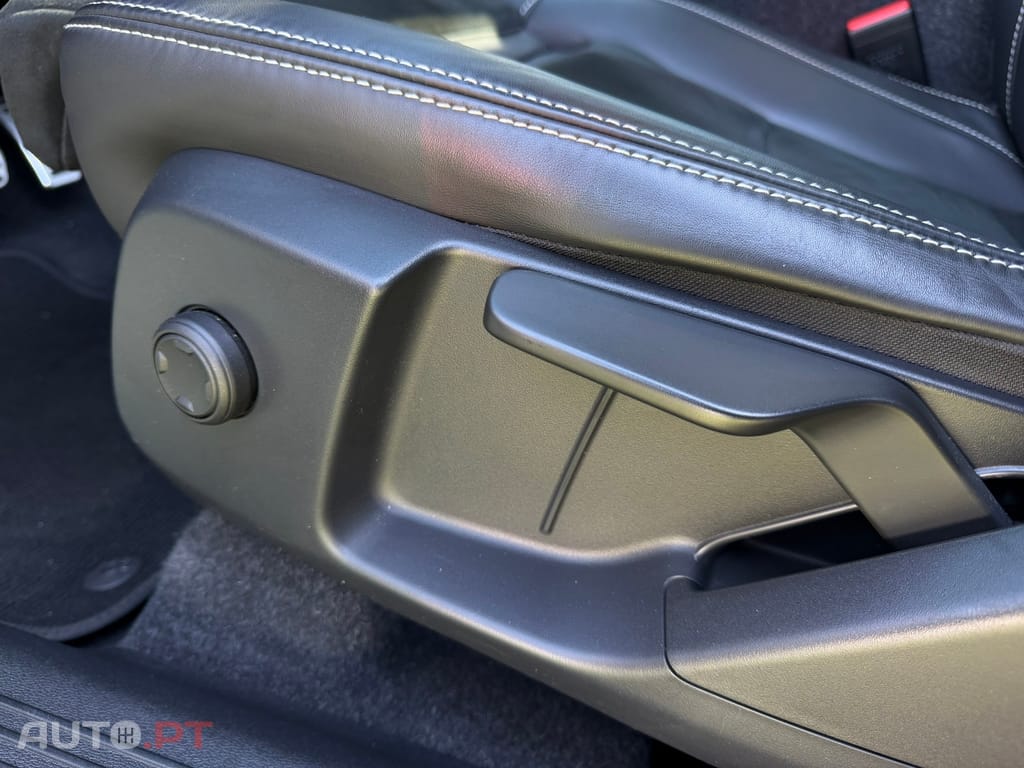 Volvo XC40 1.5 T4 PHEV R-Design