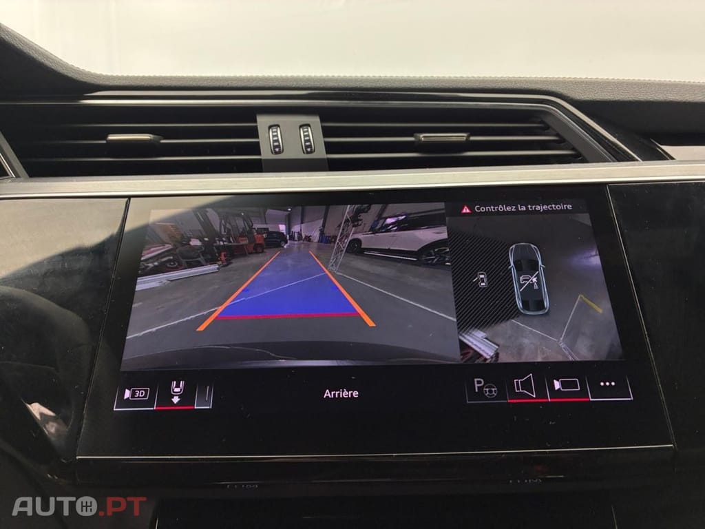 Audi Q8 E-Tron 55 quattro S line