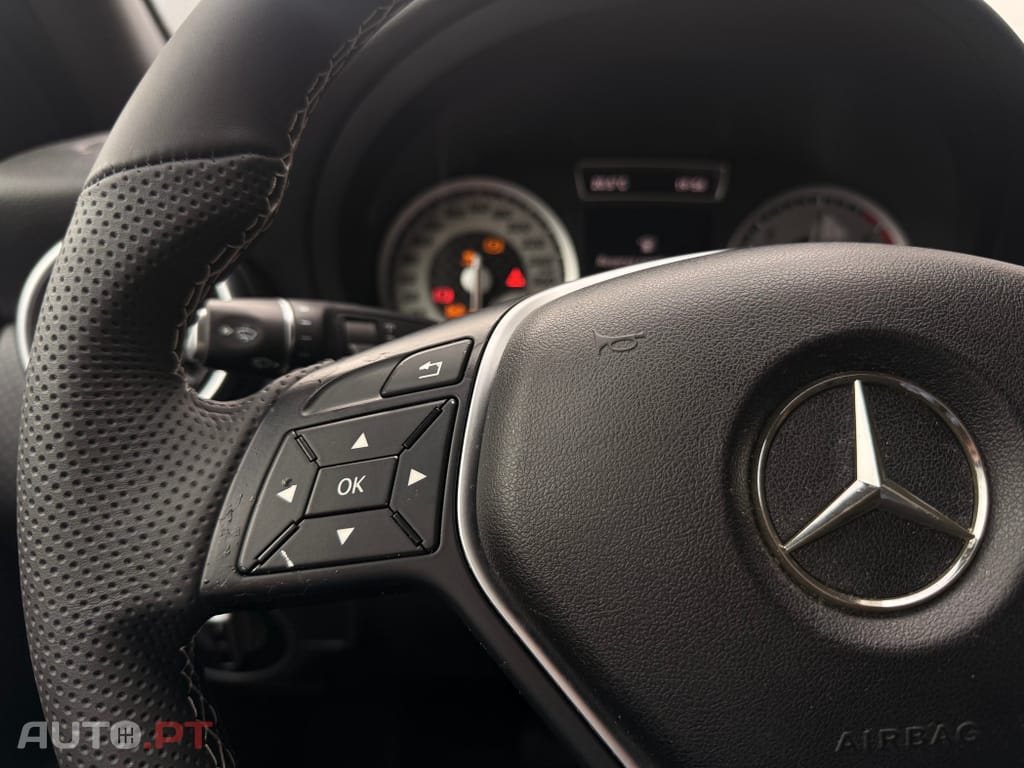 Mercedes-Benz A 200 CDI (BlueEFFICIENCY) 7G-DCT Style