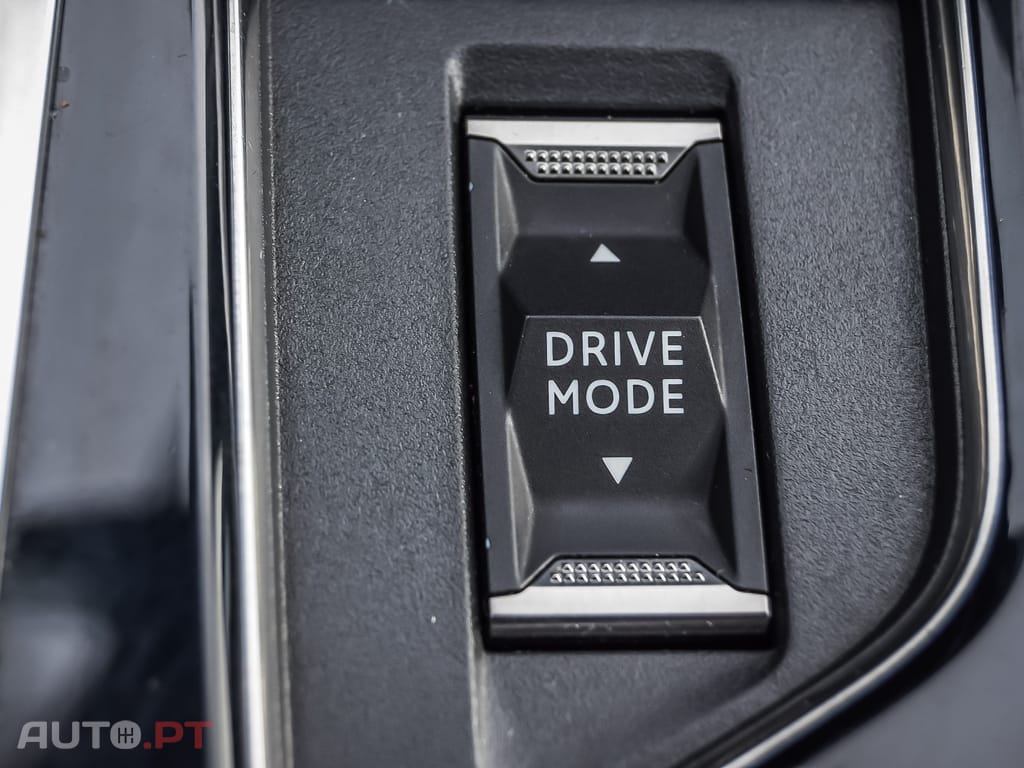 Peugeot 3008 1.6 Hybrid4 Allure Pack e-EAT8