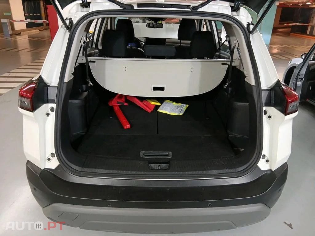 Nissan X-Trail 1.5 e-Power N-Connecta TE 7L e-4force