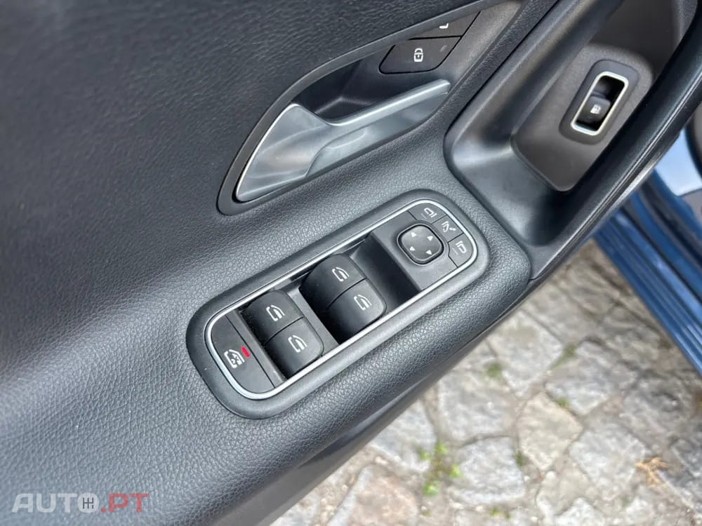 Mercedes-Benz A 250 e Style Plus