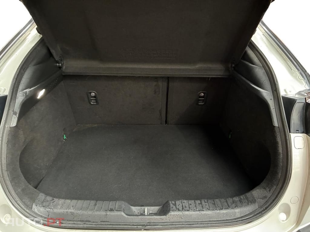 Mazda MX-30 e-Skyactiv