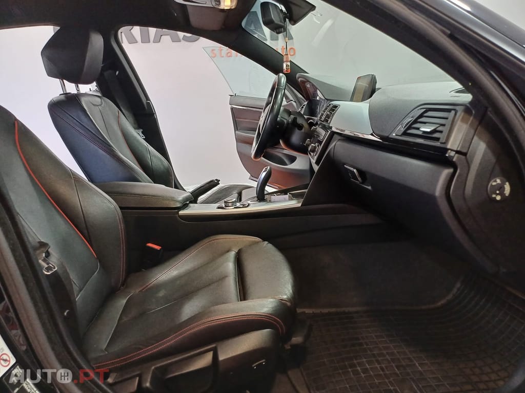 BMW 420 d xDrive Pack M Auto