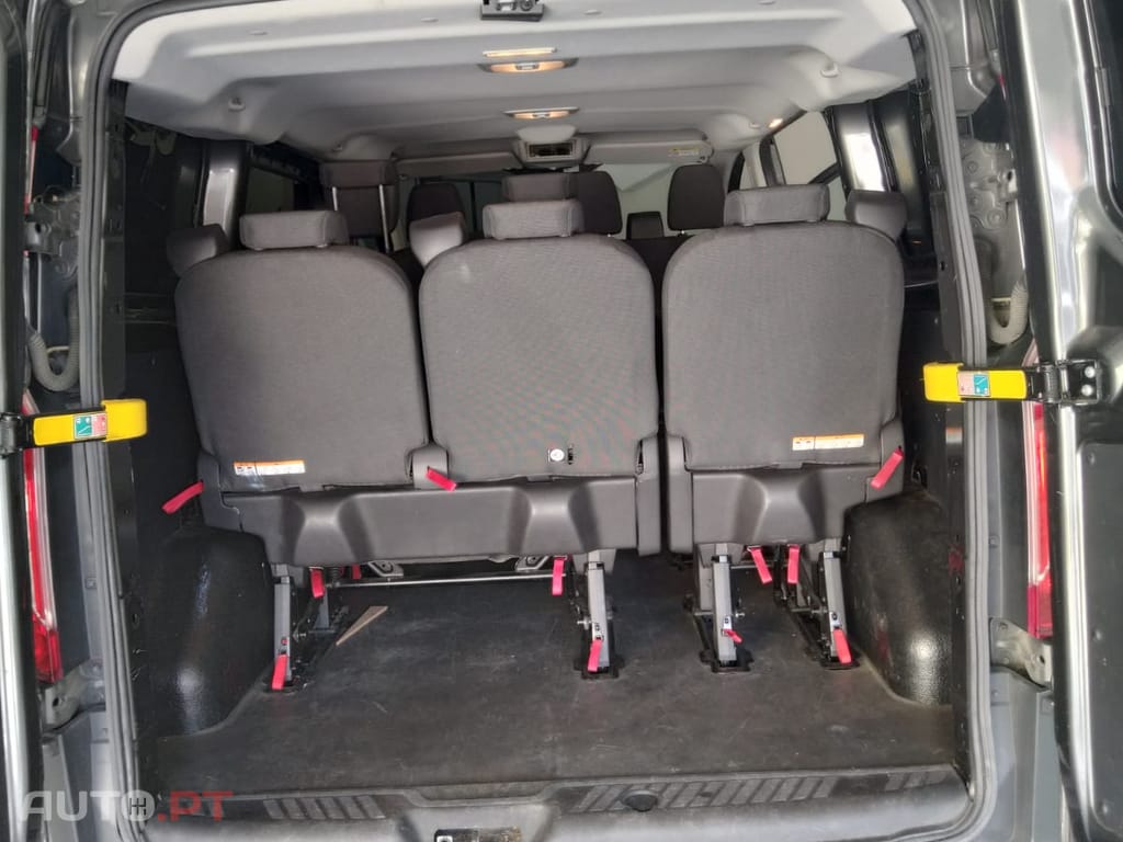 Ford Transit Custom FORD Transit Custom V362 Minibus (F3) 2.0 EcoBlue Diesel 130 cv / 96 kW