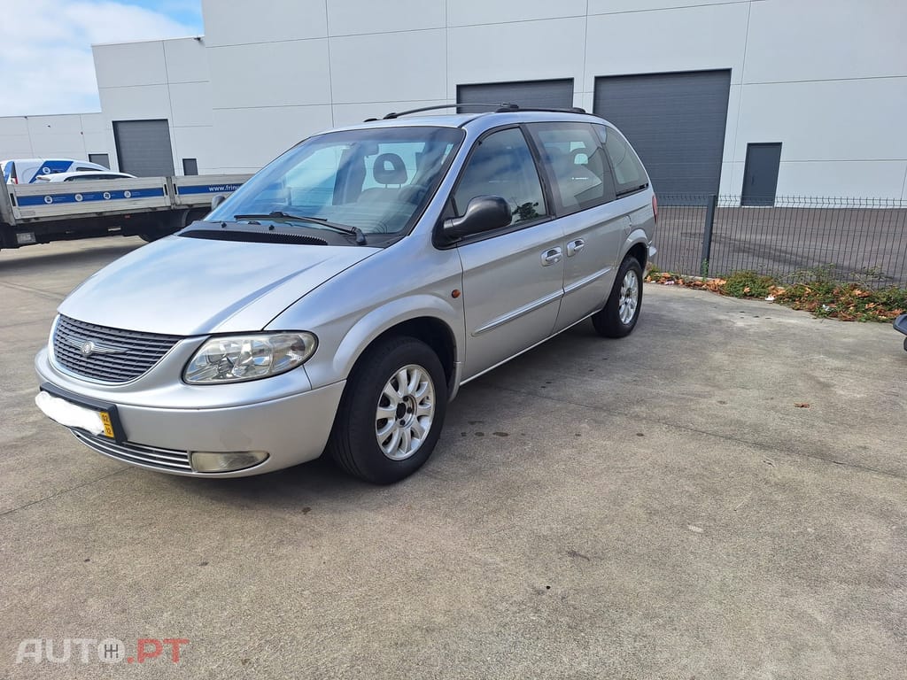 Chrysler Voyager 2.5 crd lx