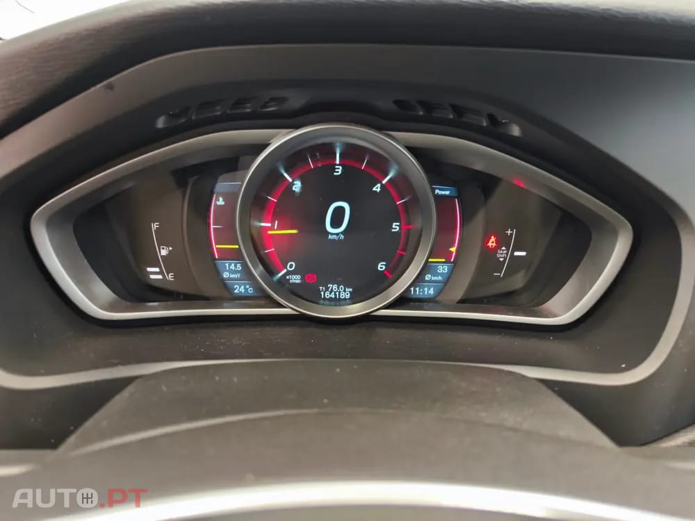 Volvo V40 Cross Country 1.6 D2 Momentum