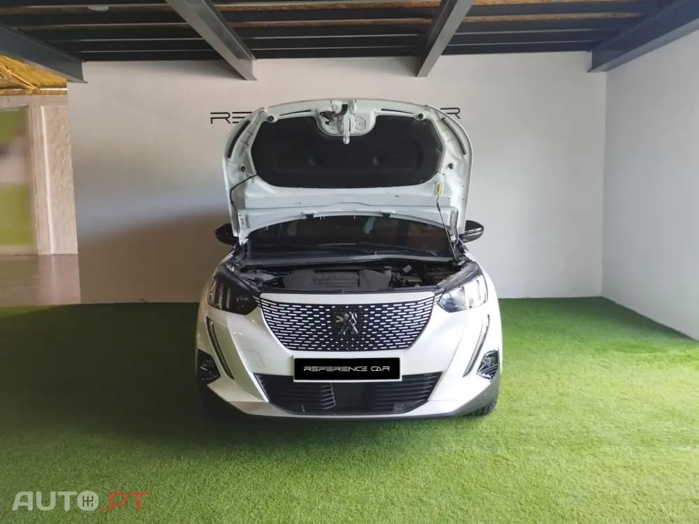 Peugeot E-2008 GT Pack