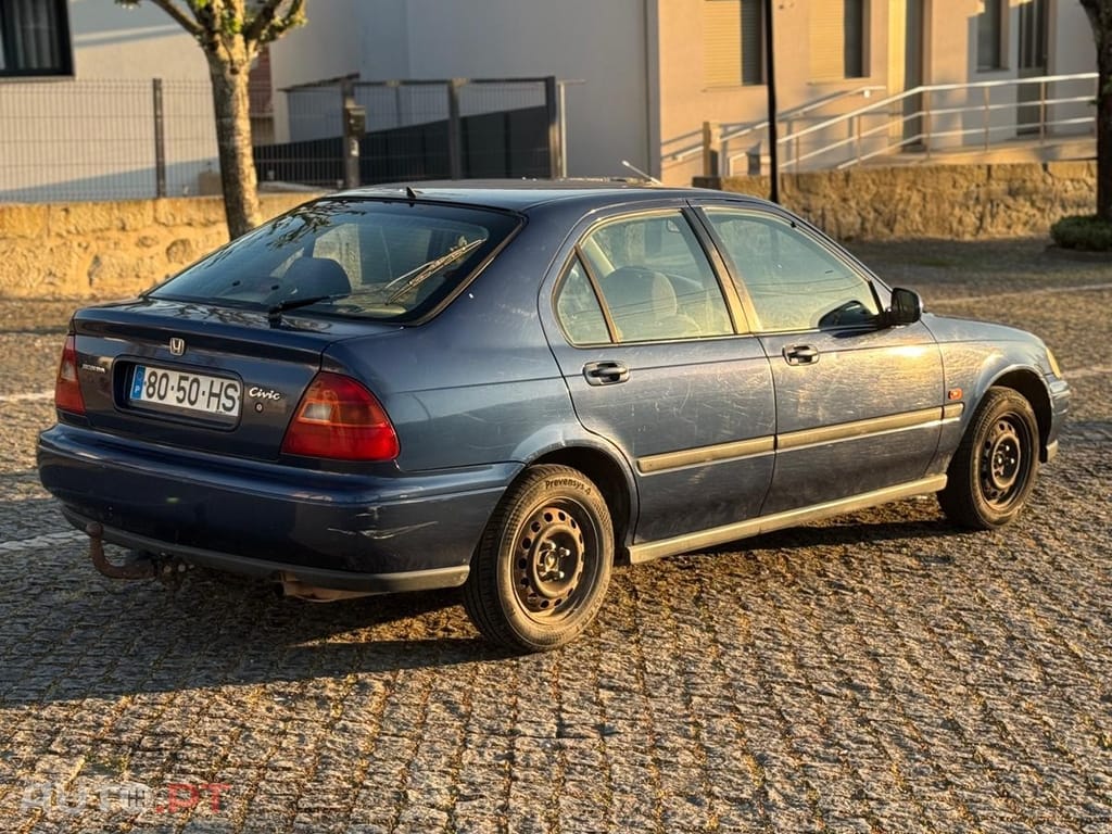 Honda Civic 1.4i