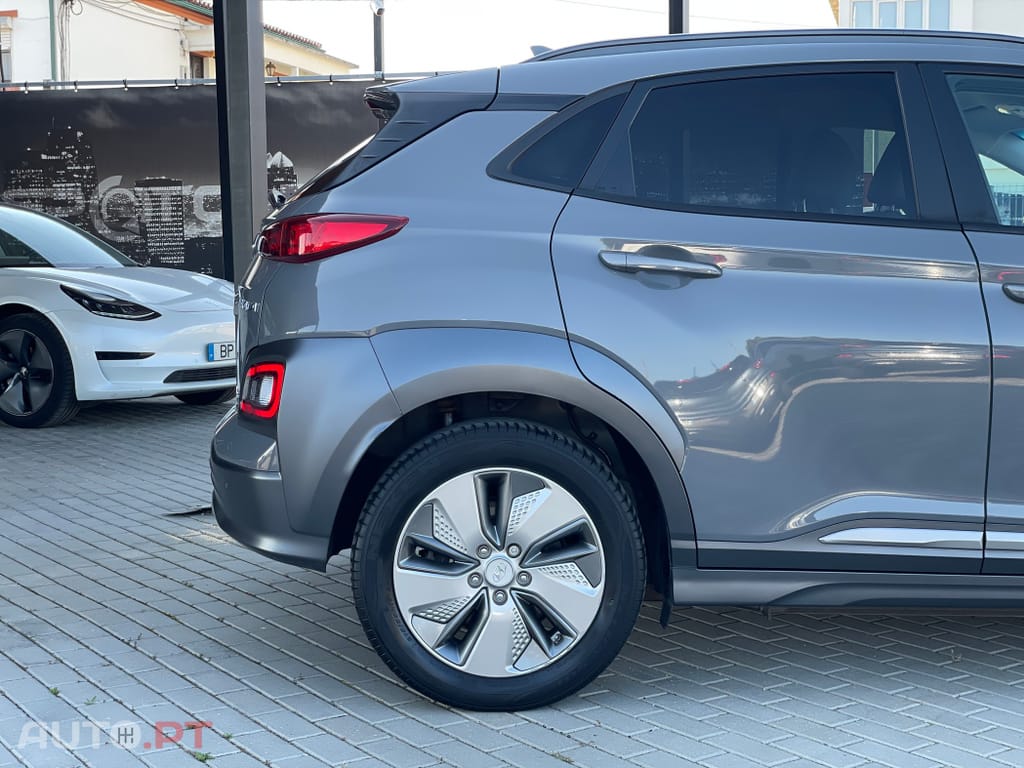 Hyundai Kauai EV 64 kWh Premium
