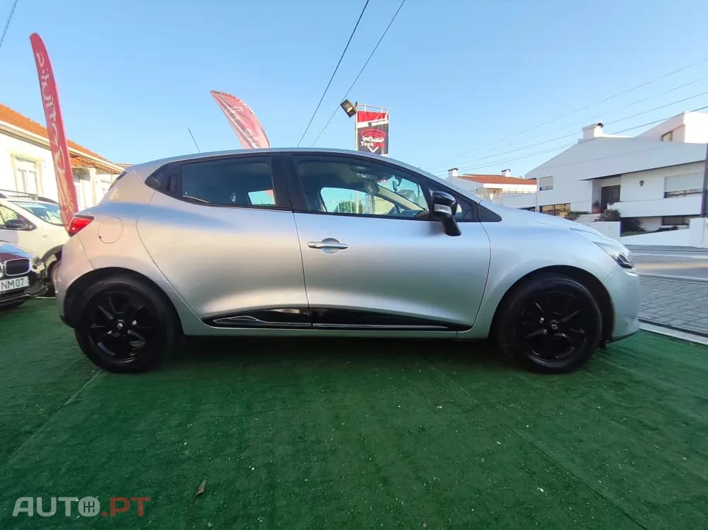 Renault Clio 1.5 dCi Dynamique S 82g