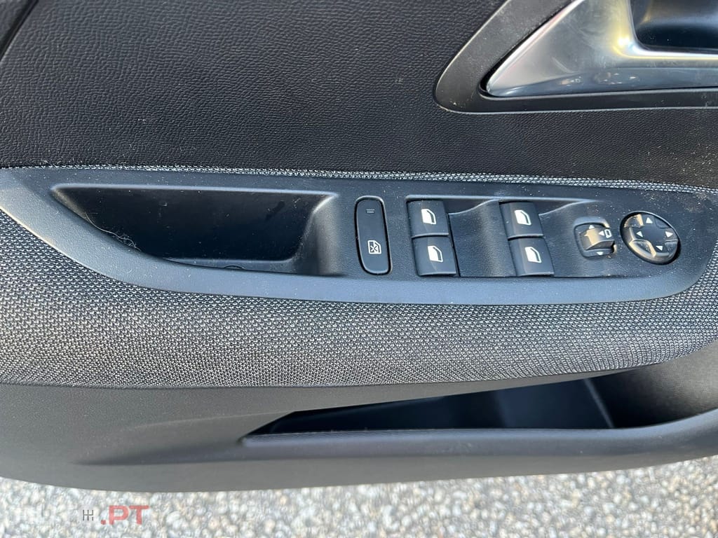 Peugeot 208 1.2 PureTech Allure