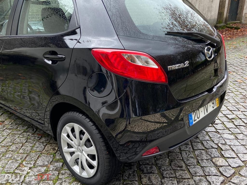 Mazda 2 1.3 MZR Comfort 5 Portas