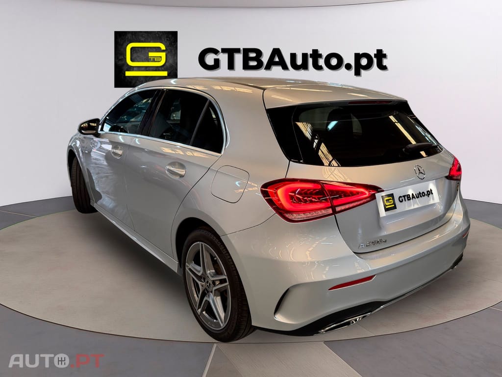 Mercedes-Benz A 250 AMG Premium I.V.A DEDUTIVEL