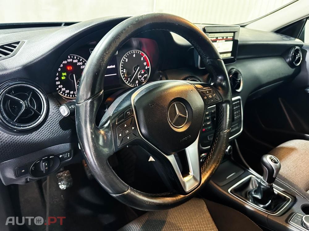 Mercedes-Benz A 180 CDI BlueEFFICIENCY