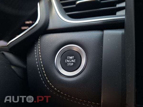 Renault Symbioz E-Tech full hybrid 145 cv iconic