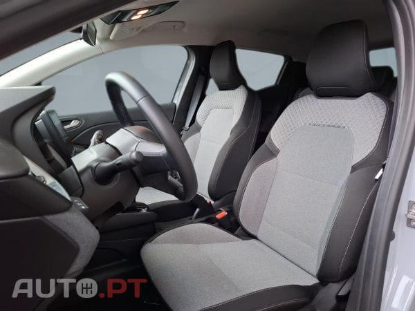 Renault Clio TCe 100 Bi-Fuel Evolution