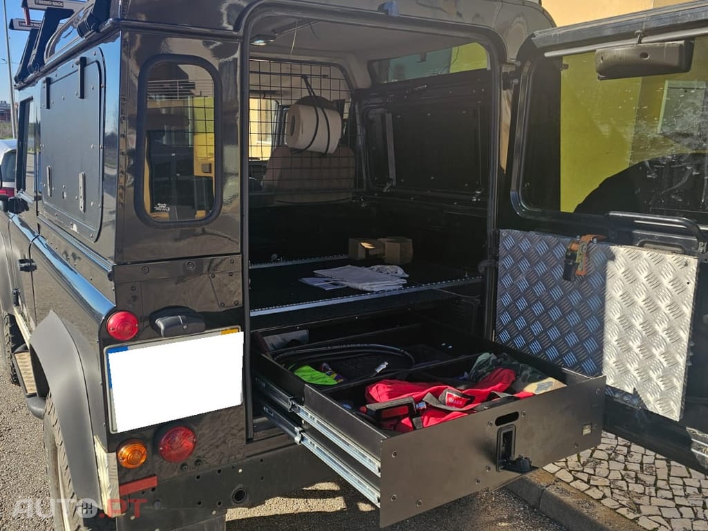Land Rover Defender 2.5 Td5